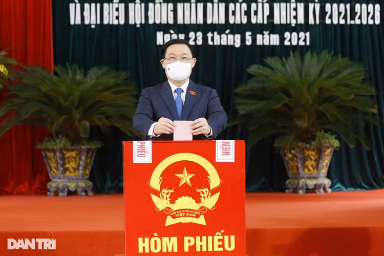 Toàn cảnh 69 triệu cử tri cả nước tham gia Ngày hội non sông - 5