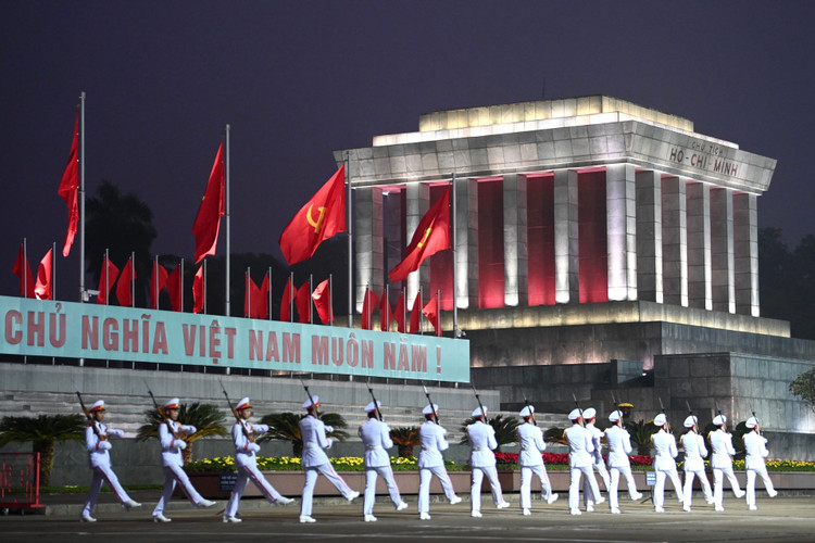 cac dai bieu vieng Lang Bac anh 1