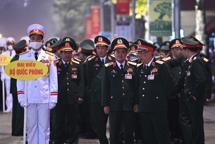 cac dai bieu vieng Lang Bac anh 12