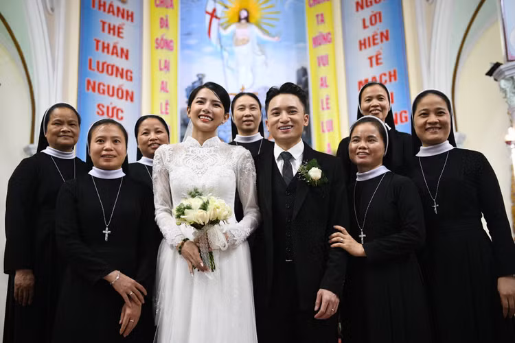 dam cuoi phan manh quynh anh 1