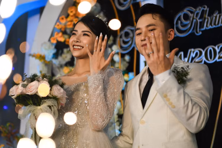 Dam cuoi Phan Manh Quynh, Phan Manh Quynh, Huynh Khanh Vy anh 23