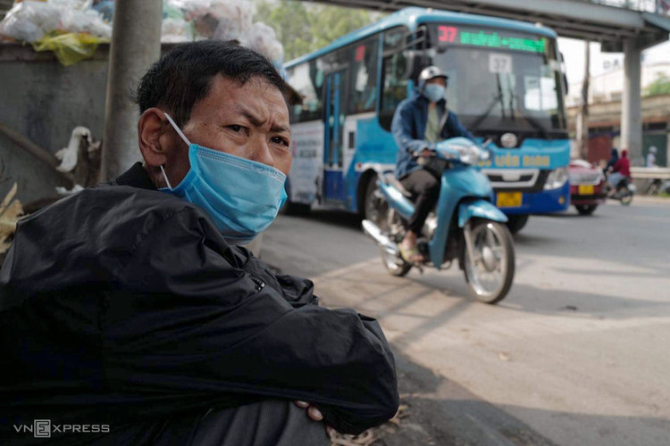 Bệnh nhân nháo nhác khi Bệnh viện K phong tỏa ảnh 5