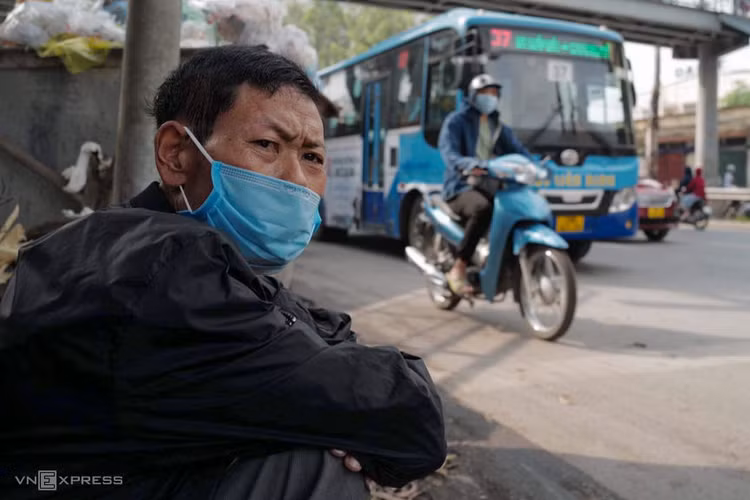 Bệnh nhân nháo nhác khi Bệnh viện K phong tỏa ảnh 5