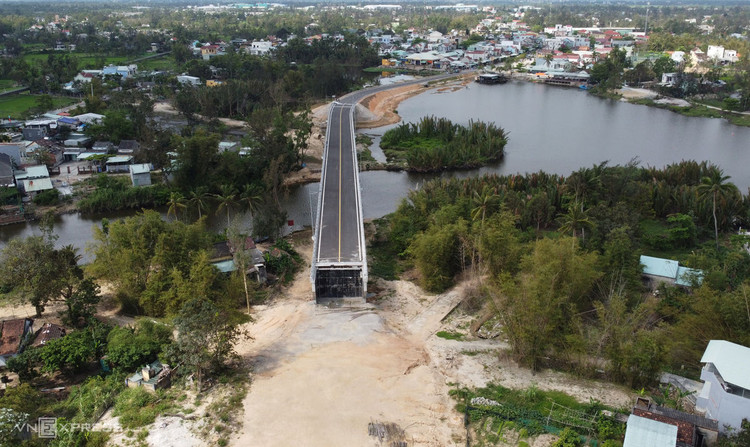 Cầu xây xong không có đường dẫn ảnh 3