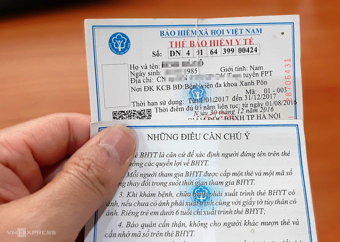Mẫu mặt trước và mặt sau Bảo hiểm y tế hiện nay. Ảnh: Bá Đô
