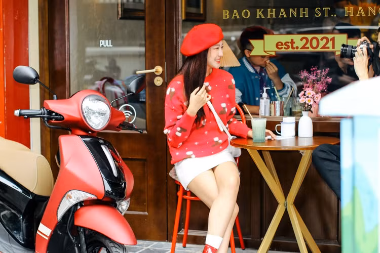 Mua ngay Janus với chương trình ưu đãi “Tết rộn ràng, hổ vàng phát lộc” để nhận liền tay lì xì 2 triệu và cơ hội quay số trúng thưởng những phần quà vô cùng giá trị từ Yamaha.