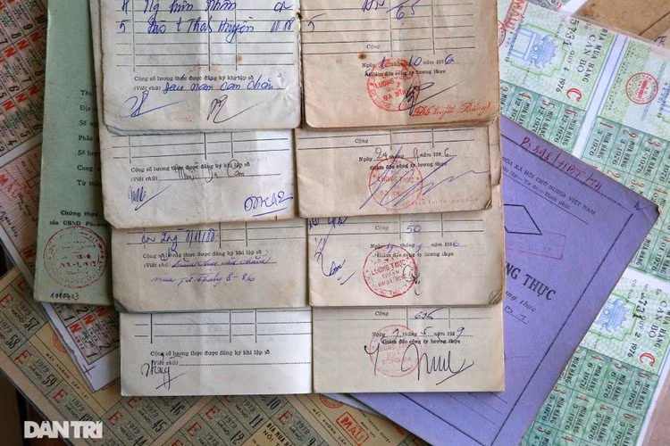 Ký ức gian khó qua bộ sưu tập tem phiếu, sổ gạo thời bao cấp - 3