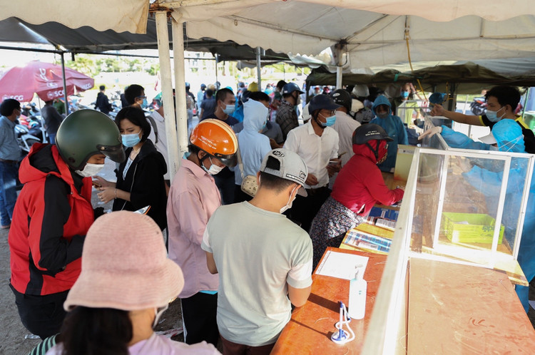 Chot kiem soat Covid-19 anh 8