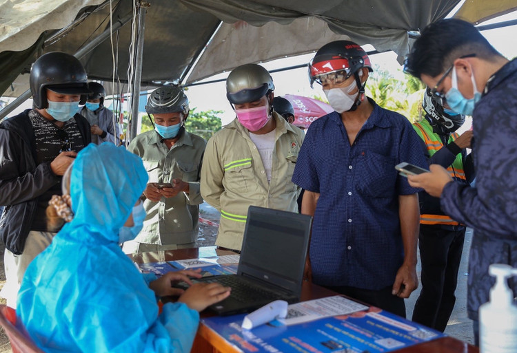 Chot kiem soat Covid-19 anh 4