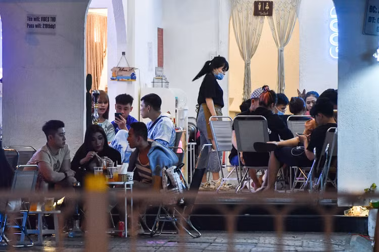 quan nhau TP.HCM dong duc anh 7