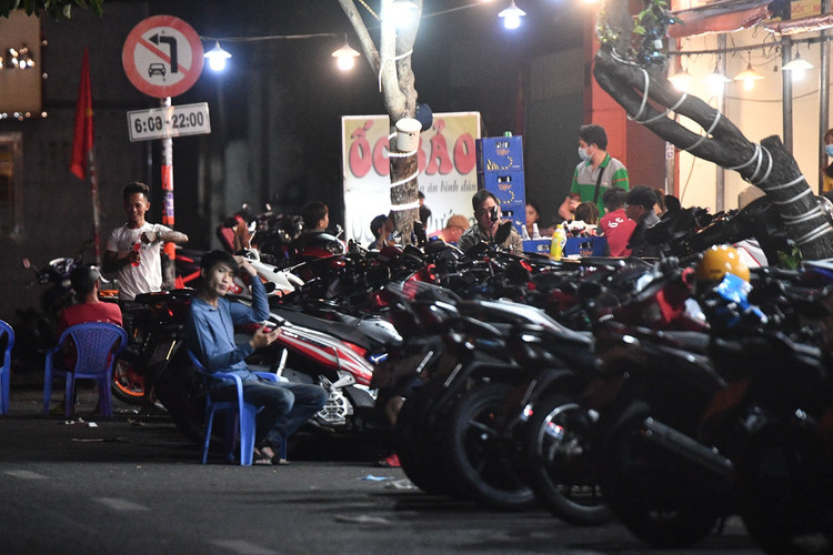 quan nhau TP.HCM dong duc anh 4