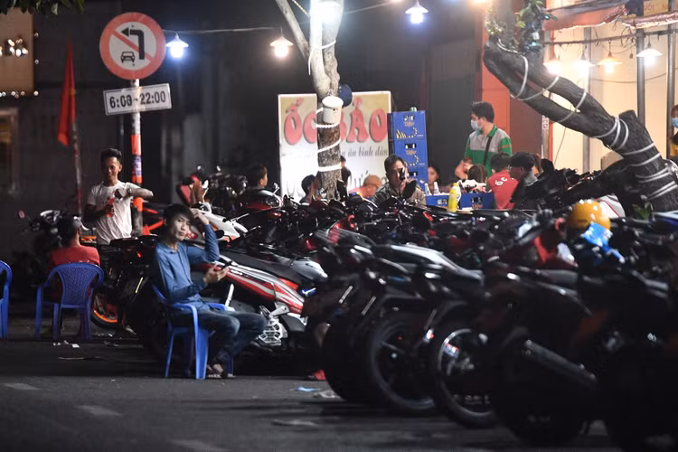 quan nhau TP.HCM dong duc anh 4