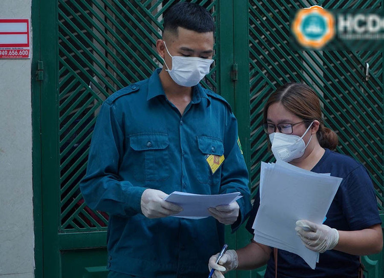 Nhân viên y tế TP.HCM giả làm người đi mua thịt để truy vết F0