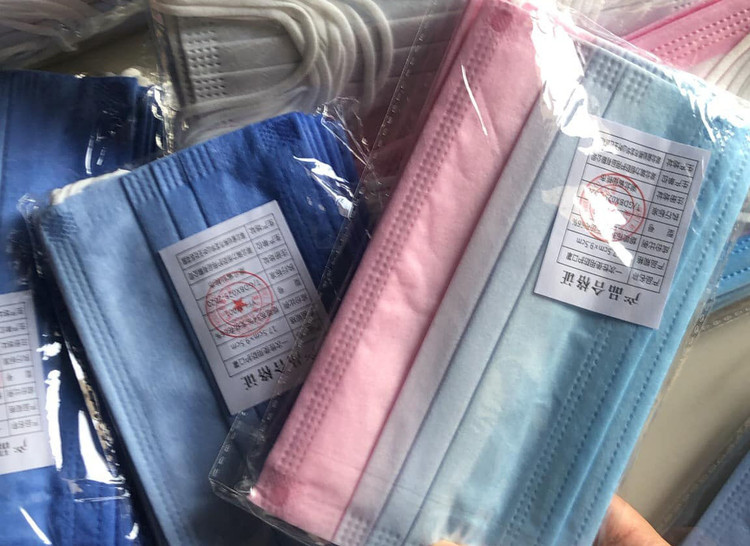 Khau trang y te noi dia Trung Quoc anh 1