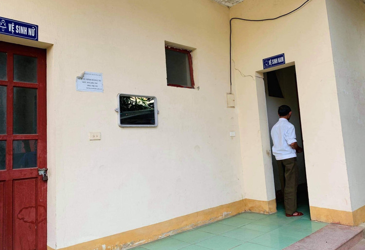 Huyện miền núi xin 1 tỷ đồng nâng cấp nhà vệ sinh - 2