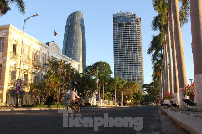 Đà Nẵng trước giờ 'đóng cửa' ảnh 1