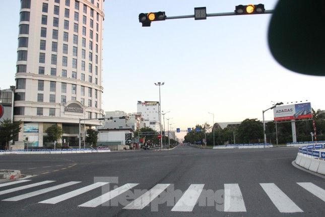 Đà Nẵng trước giờ 'đóng cửa' ảnh 14