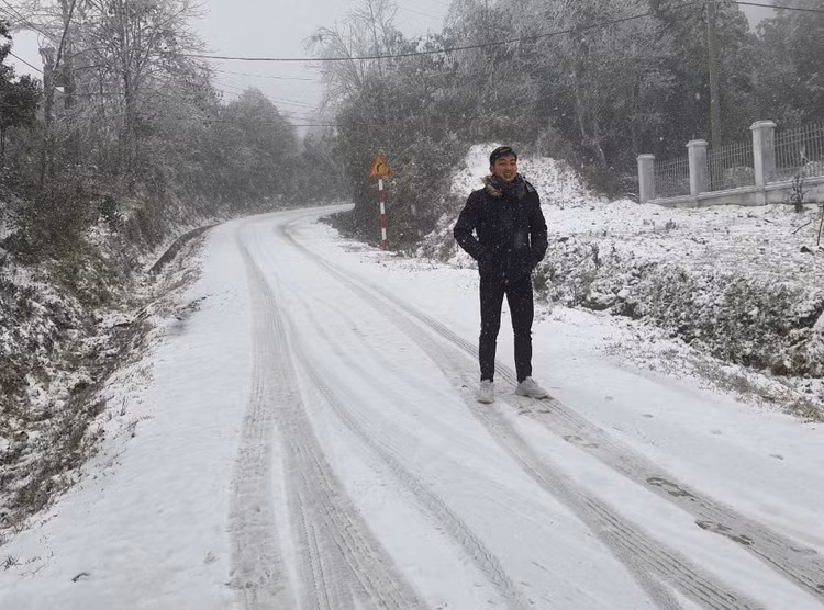 tuyet roi o Sa Pa va Y Ty anh 2