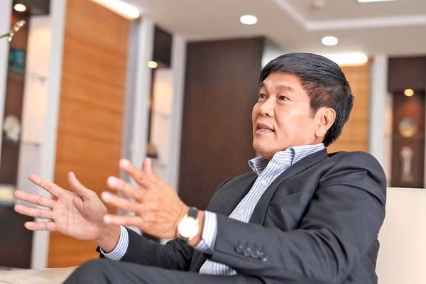 Các thiếu gia tỷ phú tấp nập lộ diện: Con trai ông Phạm Nhật Vượng, ông Trần Đình Long đến nữ tỷ phú đô la - Ảnh 1.