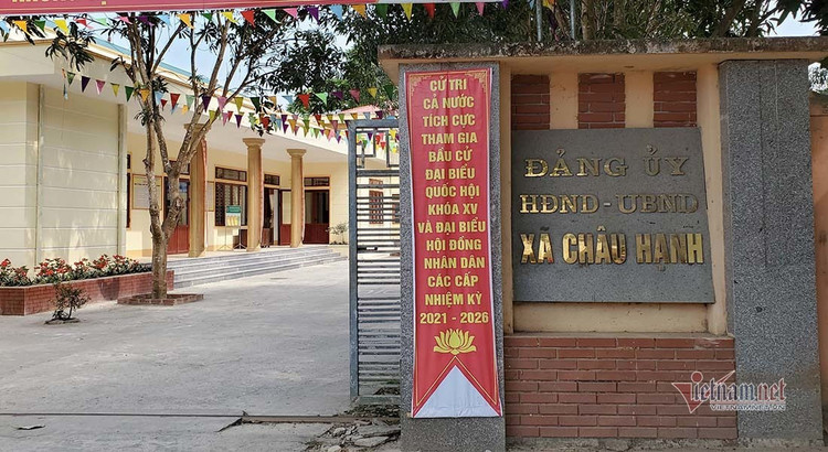 Vợ chồng, anh em giữ 5 chức vụ chủ tịch trong một xã ở Nghệ An