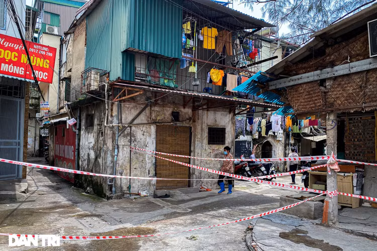 Toàn cảnh 6 ổ dịch Covid-19 đang làm nóng tình hình Hà Nội - 6