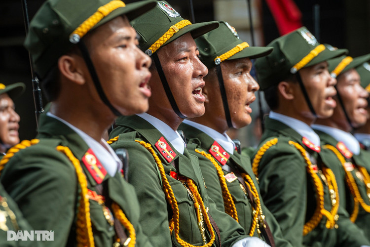 Ngắm Lễ diễu binh hùng tráng, rộn ràng đường phố Thủ đô dịp Quốc khánh 2015 - 28