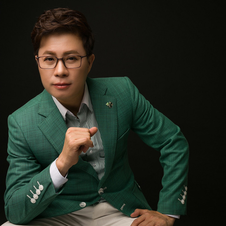 ba Phuong Hang livestream anh 2