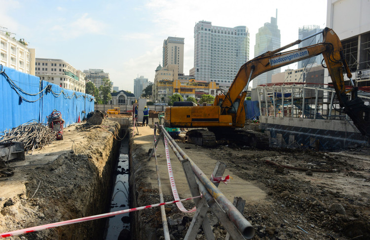 Xâm nhập 2 ga ngầm tuyến metro số 1 - 18