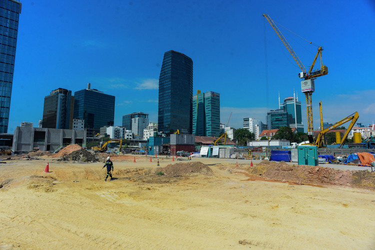 Xâm nhập 2 ga ngầm tuyến metro số 1 - 17