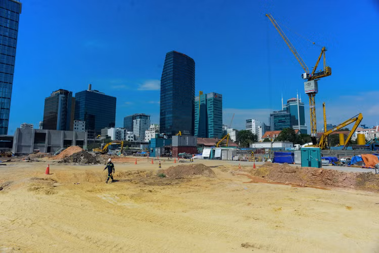 Xâm nhập 2 ga ngầm tuyến metro số 1 - 17