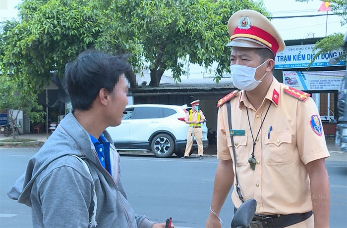 Dịch COVID-19: Bình Dương kịp thời phát hiện, cách ly 61 trường hợp nguy cơ cao ảnh 2