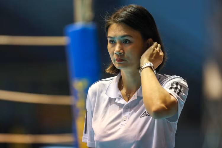 Kim Hue kien Lien doan bong chuyen anh 2