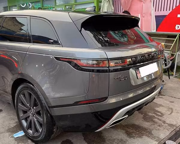 Nhà giàu phá sản, cả loạt ô tô phải cho 'đi ở', bán rẻ trả nợ