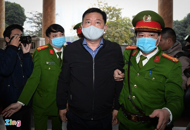 Xet xu ong Dinh La Thang anh 1