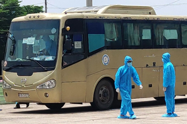 5 CSGT phải đi cách ly vì vô tình xử phạt một ca nghi mắc Covid-19 - 1