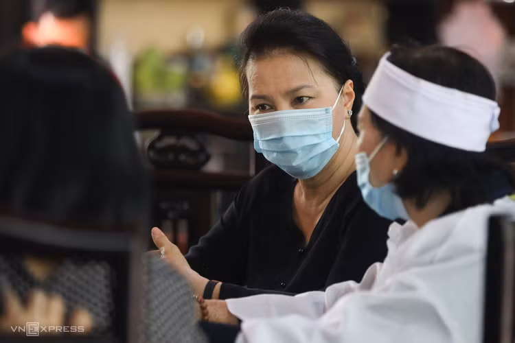 Người dân viếng nguyên Phó thủ tướng Trương Vĩnh Trọng ảnh 9