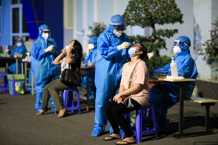 tim nguoi den nhieu dia diem quan 5 anh 1