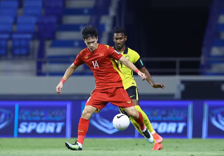 Tan truong cao diem nhat tran Viet Nam 2-1 Indonesia anh 6