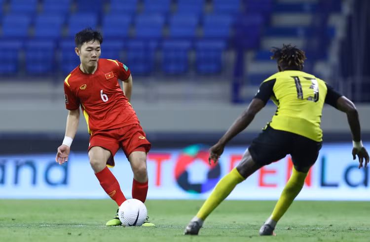 Tan truong cao diem nhat tran Viet Nam 2-1 Indonesia anh 7