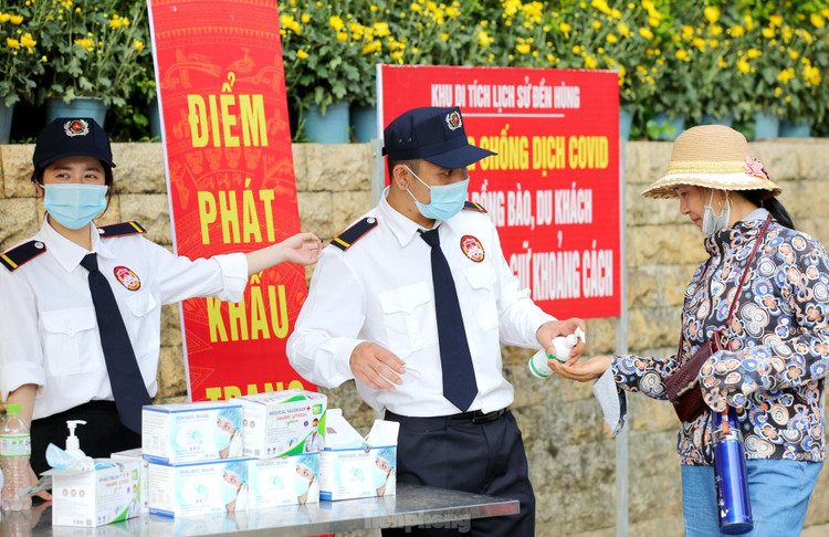 'Mắt thần' đảm bảo an toàn Giỗ Tổ Hùng Vương và Lễ hội Đền Hùng ảnh 4