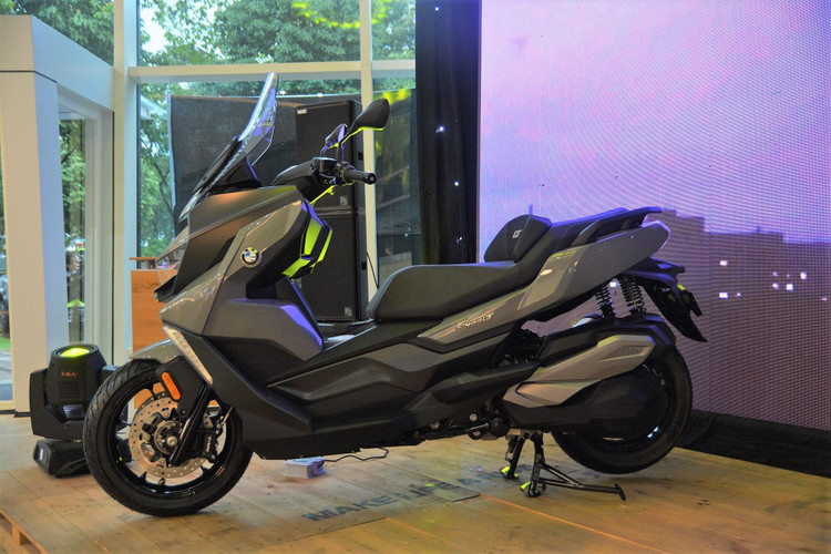 Nhung mau xe tay ga phan khoi lon dang chu y tai Viet Nam anh 9