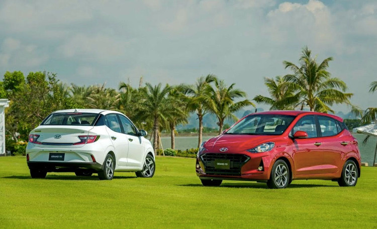 Ô tô giá rẻ cấp tập ra mắt, hợp túi tiền người lần đầu mua xe