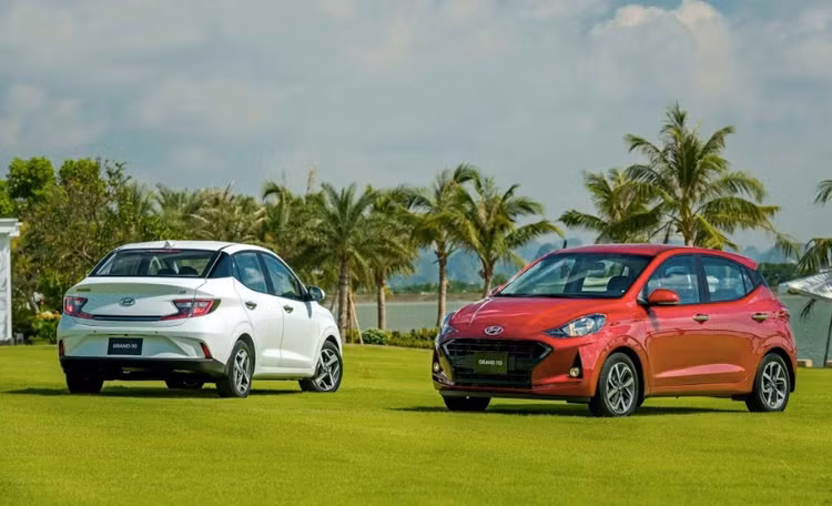 Ô tô giá rẻ cấp tập ra mắt, hợp túi tiền người lần đầu mua xe