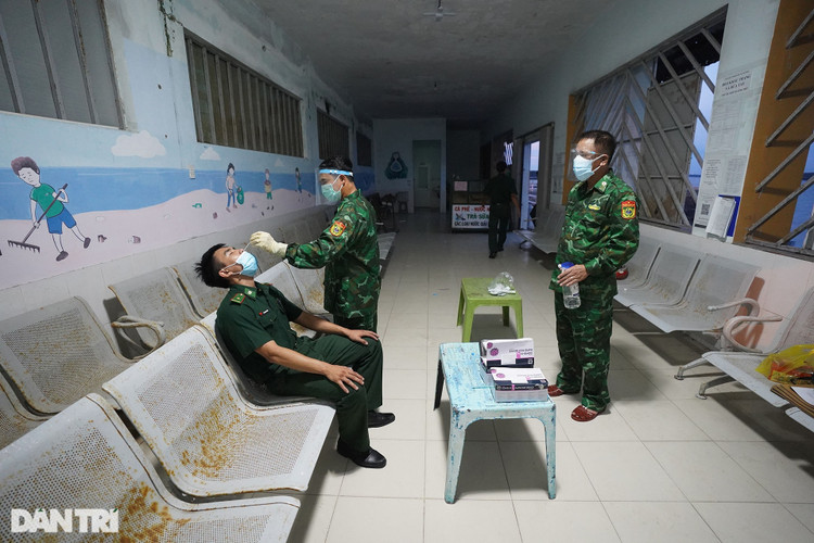 Trắng đêm bảo vệ vùng xanh trên biển tại xã đảo duy nhất ở TPHCM - 7