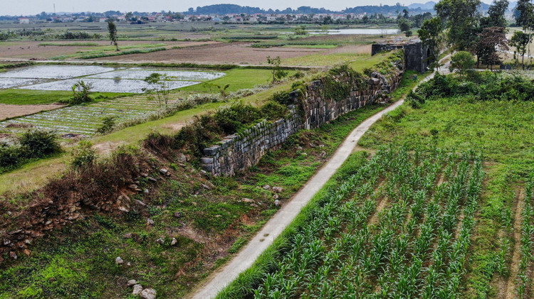 thanh nha ho sat lo anh 1