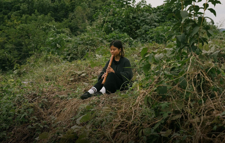 gioi tre Trung Quoc bo pho ve que anh 1