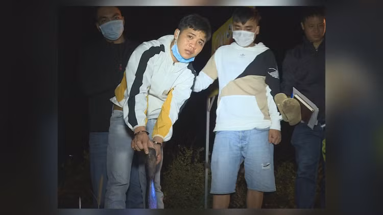 Bắt đối tượng sát hại cụ bà 84 tuổi&nbsp;sau 8 giờ gây án ảnh 1