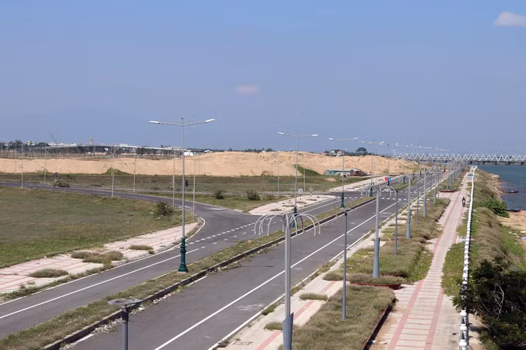 Khởi tố, bắt tạm giam nguyên Phó Chủ tịch Thường trực UBND tỉnh Phú Yên - 3