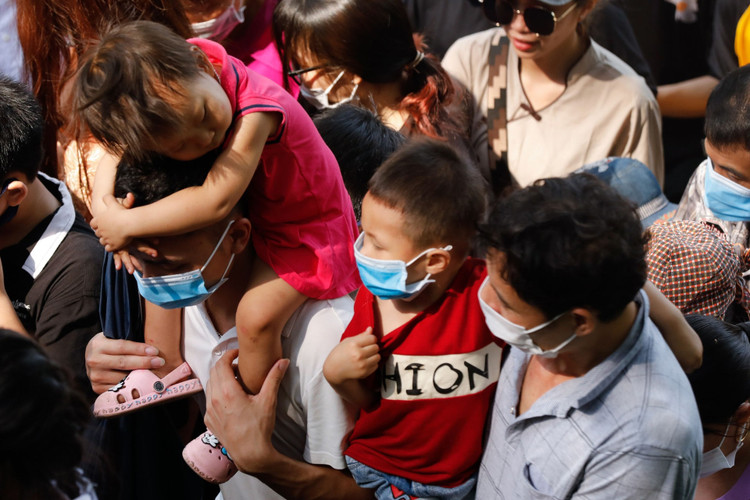 Biển người đổ về lễ hội Đền Hùng trong ngày Quốc Giỗ - 9