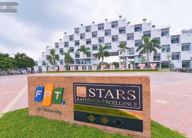 Ngày cực nóng của Hà Nội: Liên tiếp 11 ca Covid-19 chỉ trong 24h - 4